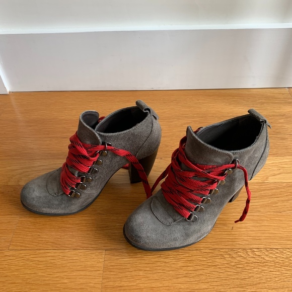 Boutique9 Grey Heeled Booties with Red Laces - Picture 2 of 6